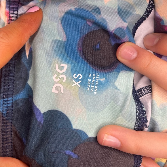 Workout leggings!!😅. DSG brand & Nike! - Picture 4 of 4